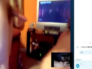 Eccellente caldi coppia su chatroulette! parte 2 su skype!